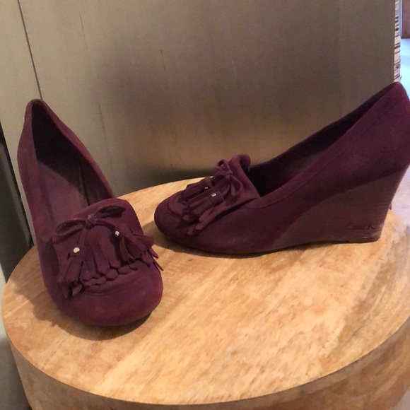 Purple Suede Coach wedges in size 8 - Picture 1 of 4